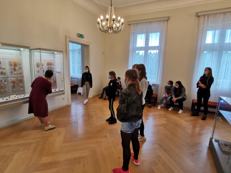 2020-10-16 Projektas „Kelias į save naktis mokykloje“ (13)