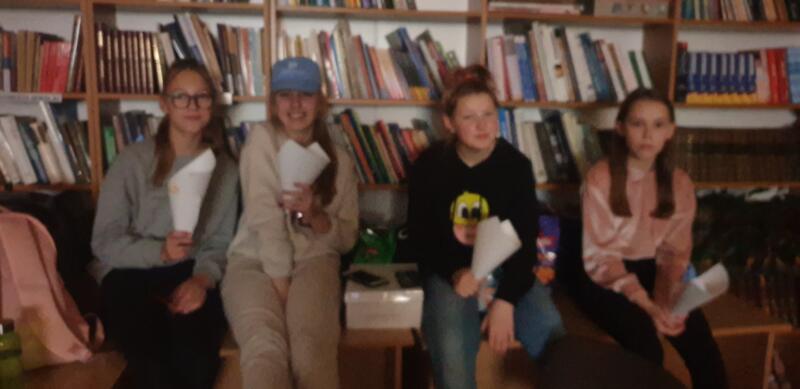 2020-10-16 Projektas „Kelias į save naktis mokykloje“ (6)