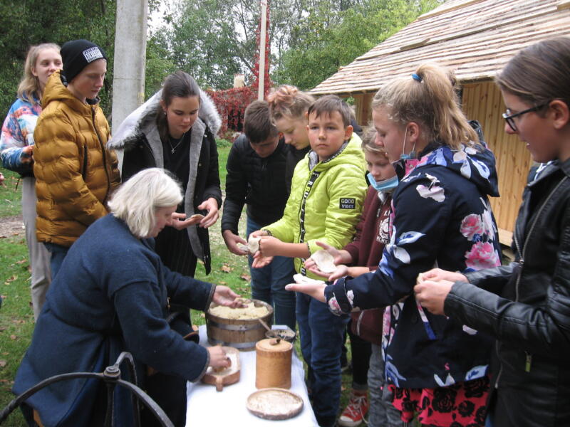 2020-10-21 Istorijos pamoka kitaip (1)