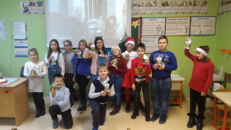 2020-12-11 Patekome tarp gausiausiai dalyvavusių mokyklų!!! (1)