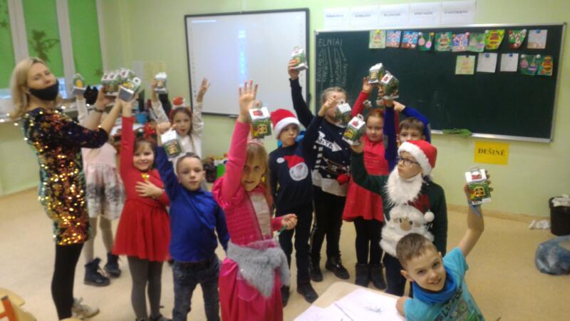 2020-12-11 Patekome tarp gausiausiai dalyvavusių mokyklų!!! (2)