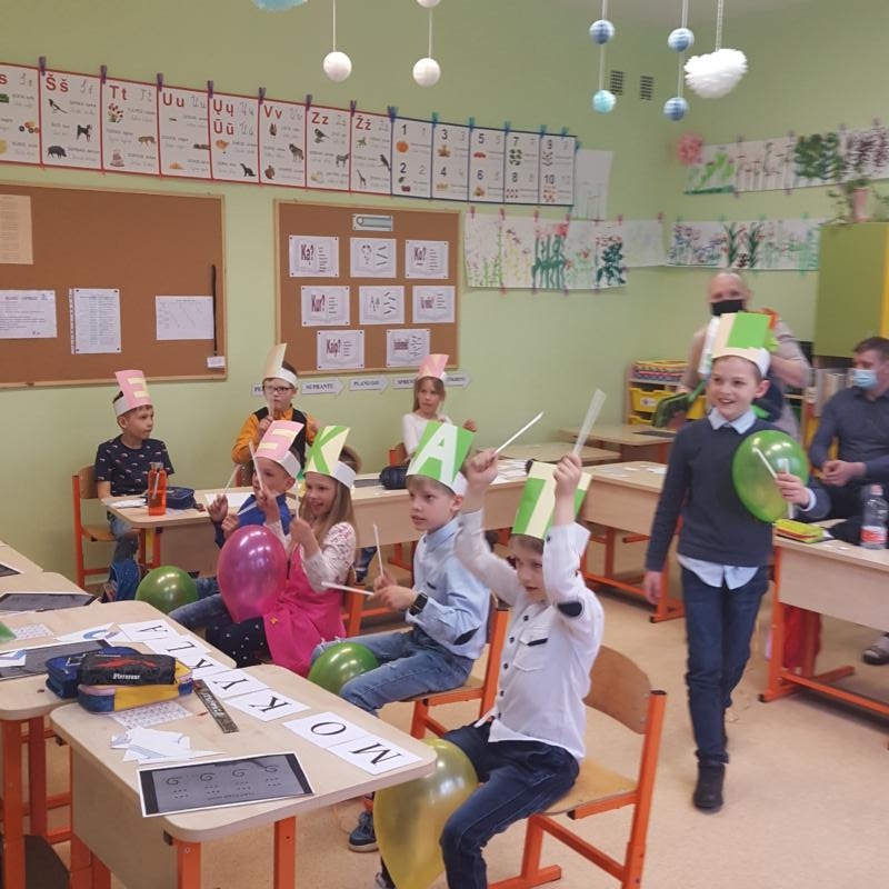 2021-04-30 „Raidžių karuselėje“ (1)