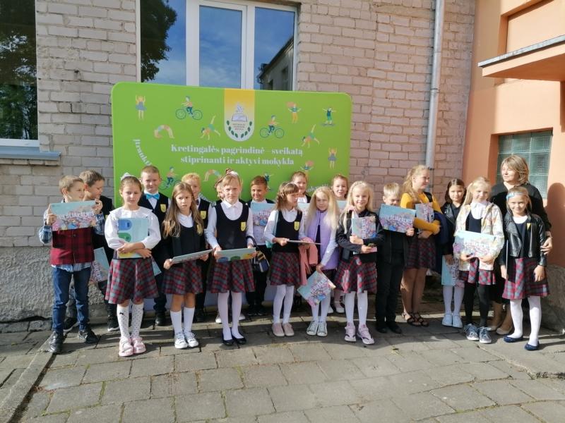 2021-09-01 Mokykloje nuvilnijo Rugsėjo 1-oji (1)