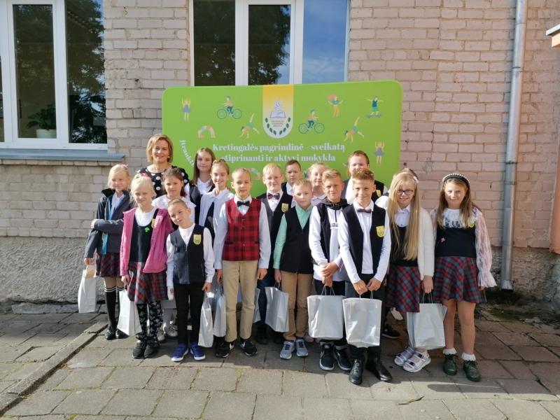 2021-09-01 Mokykloje nuvilnijo Rugsėjo 1-oji (6)