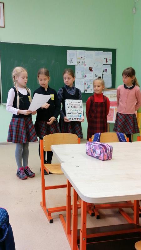 2021-10-21 Trečiokai atsidūrė enciklopedijų pinklėse (9)