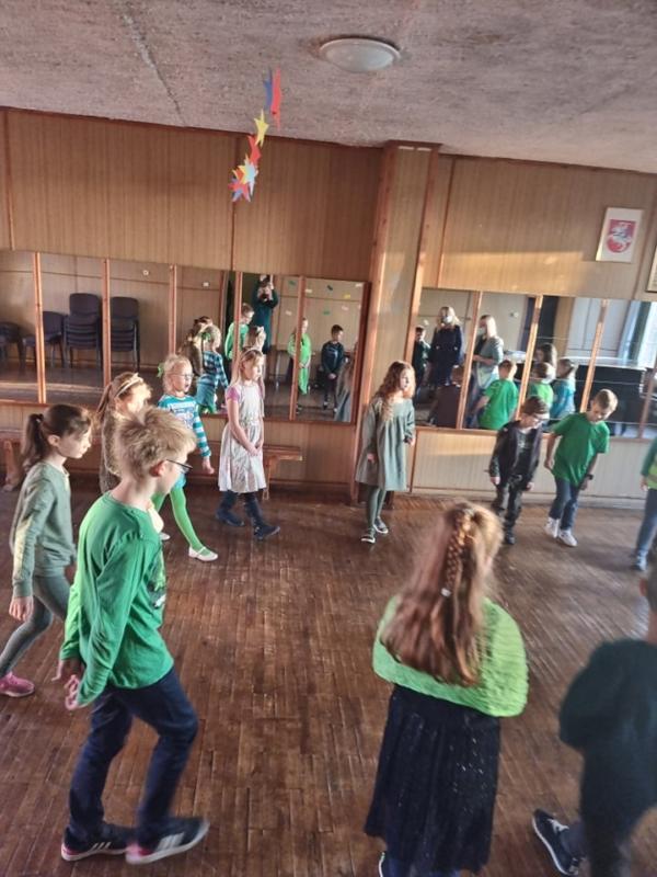 2021-10-29 Mokyklos gimtadienis (9)