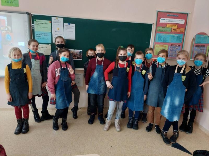 2022-02-07 Dalyvavimas didžiausioje nuotolinėje pamokoje (7)