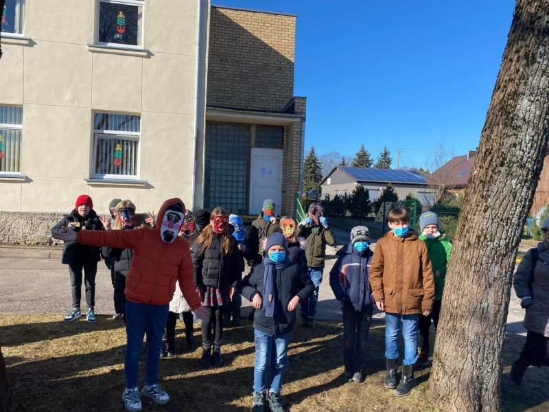 2022-03-01 Užgavėnės mokykloje (12)