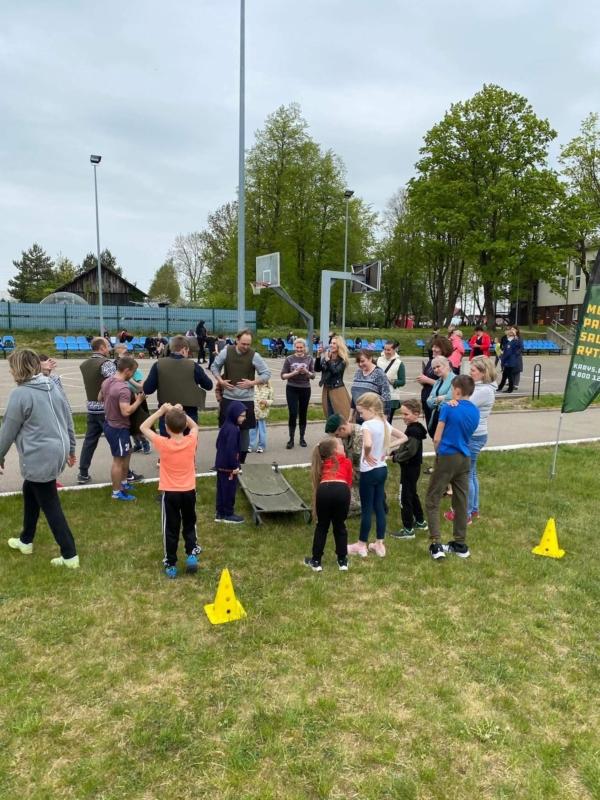 2022-05-20-Seimos-sporto-svente-6