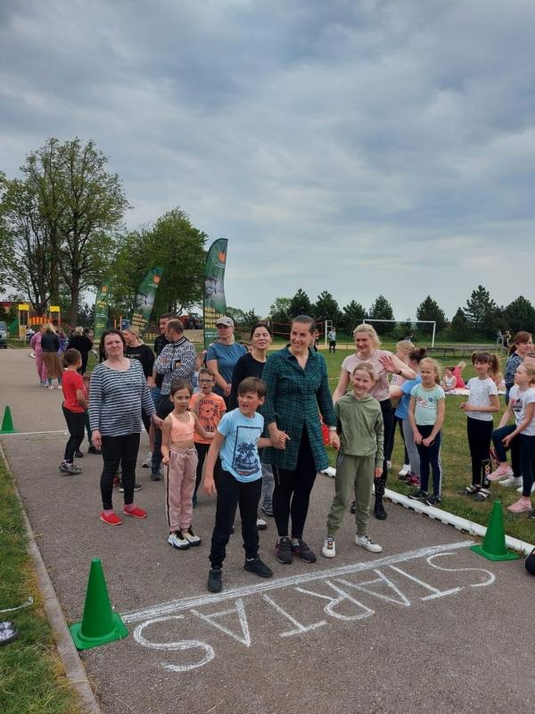 2022-05-20-Seimos-sporto-svente-8