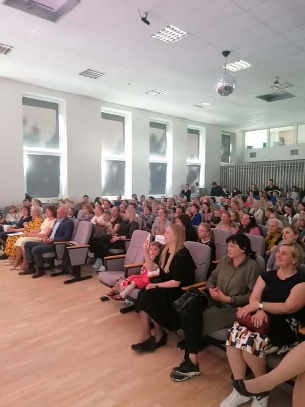 2022-05-24 „Mokyklos garbė, 2022-ieji“ (6) (1)