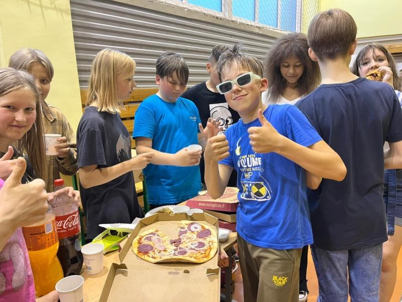 2022-06-16-Naktis-mokykloje-12