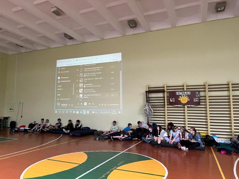 2022-06-16-Naktis-mokykloje-2