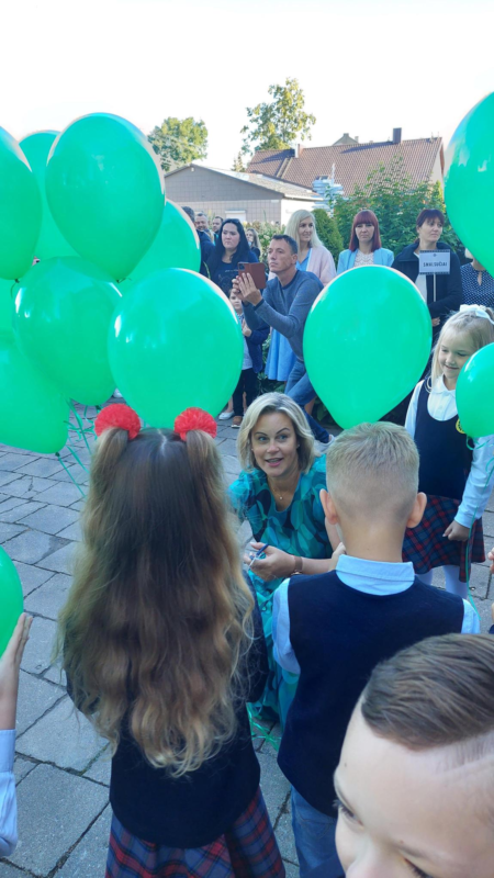 2022-09-01-Naujus-mokslo-metus-pradedam-kurdami-„filma-1