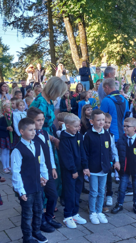 2022-09-01-Naujus-mokslo-metus-pradedam-kurdami-„filma-7