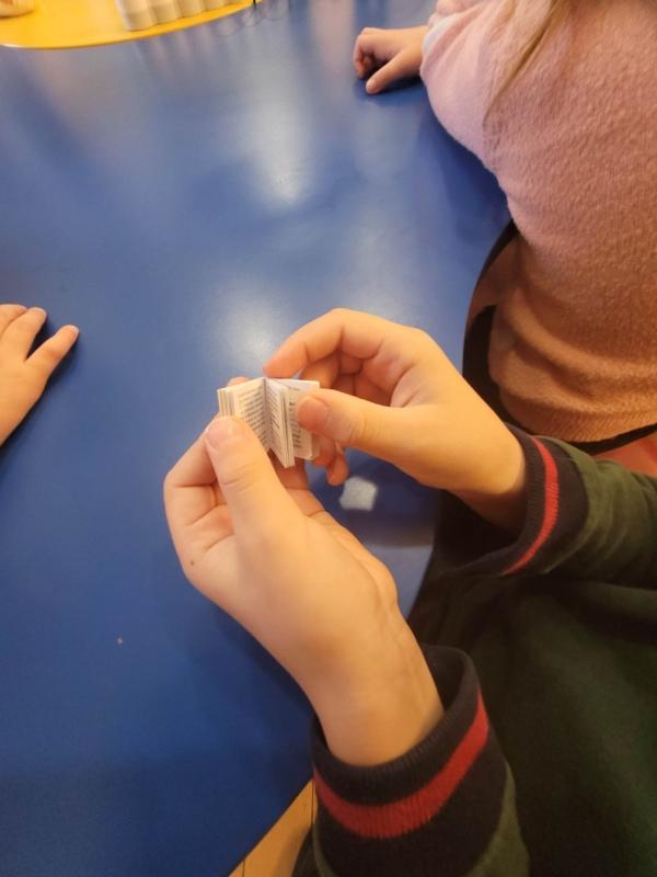 2022-11-25-Pirmieji-zingsniai-bibliotekoje-4