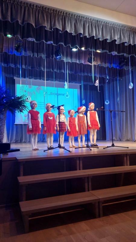 2022-12-15-Regioninis-dainu-ir-sokiu-festivalis-„Kaledine-pasaka-10