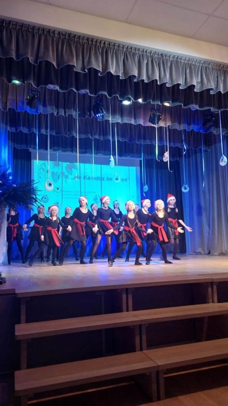 2022-12-15-Regioninis-dainu-ir-sokiu-festivalis-„Kaledine-pasaka-9