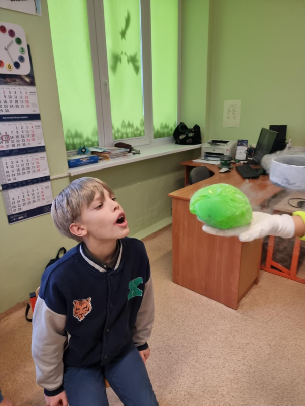 2022-12-20-Mokslinis-sou-„Atradejas-–-Kaledos-3