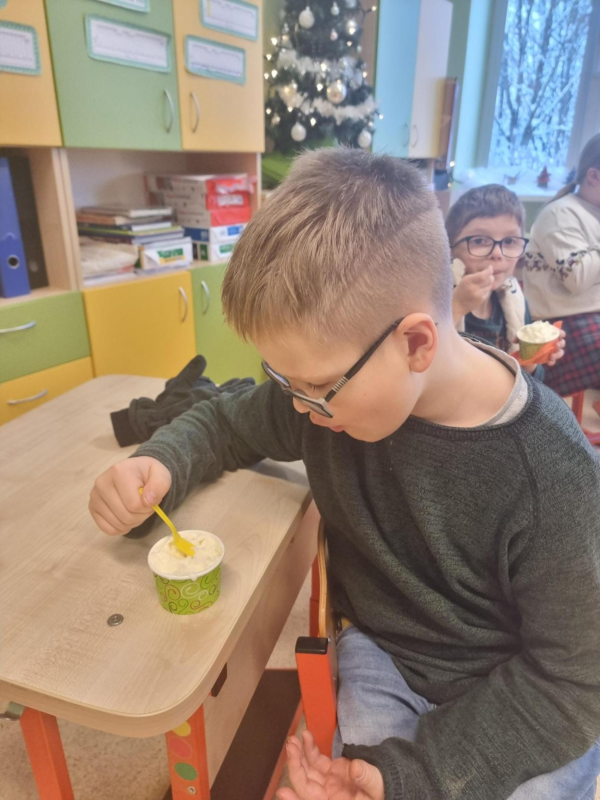 2022-12-20-Mokslinis-sou-„Atradejas-–-Kaledos-6