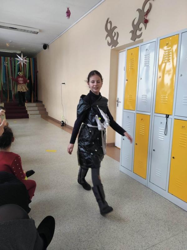 2022-12-22-„Madu-sou-–-2022-9