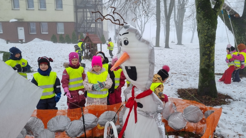 2022-12-23-Geri-darbai-nesibaigia-3