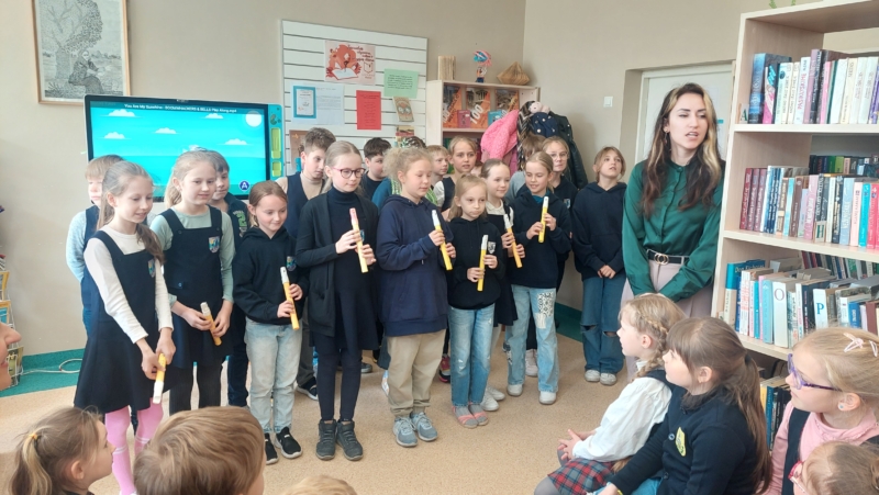 2023-05-04-Ka-pasakoja-knygos-„Minijoje-1