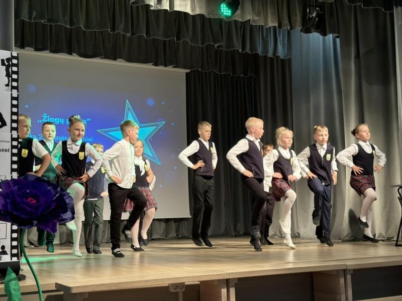 2023-06-01-Isdalinti-mokyklos-„oskarai-13