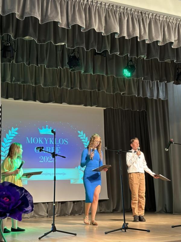 2023-06-01-Isdalinti-mokyklos-„oskarai-21