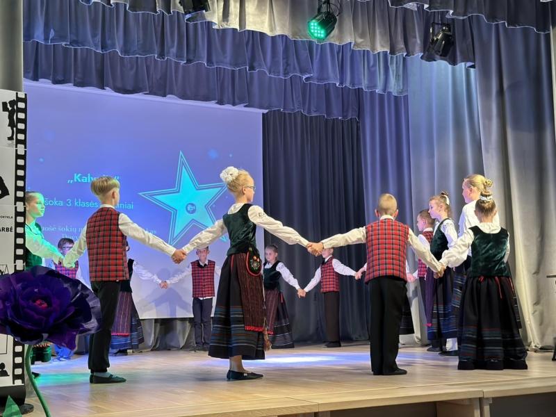 2023-06-01-Isdalinti-mokyklos-„oskarai-22