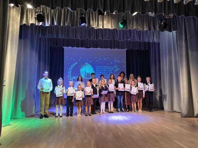 2023-06-01-Isdalinti-mokyklos-„oskarai-8