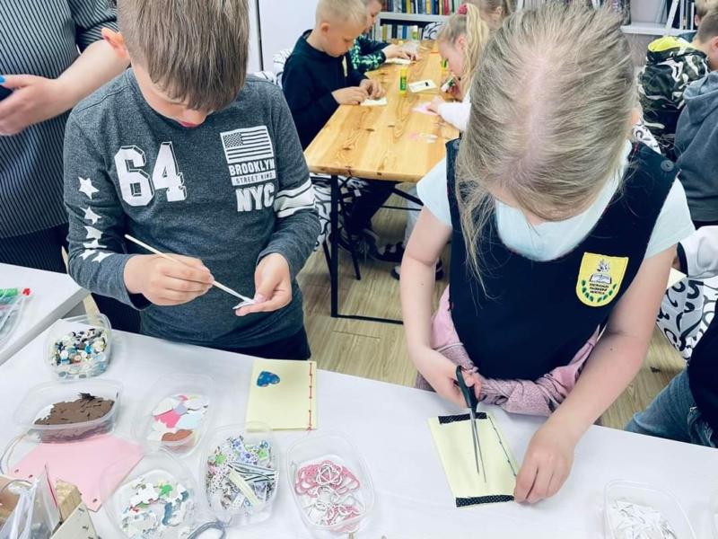 2023-06-05-Kaip-gimsta-knygos-3