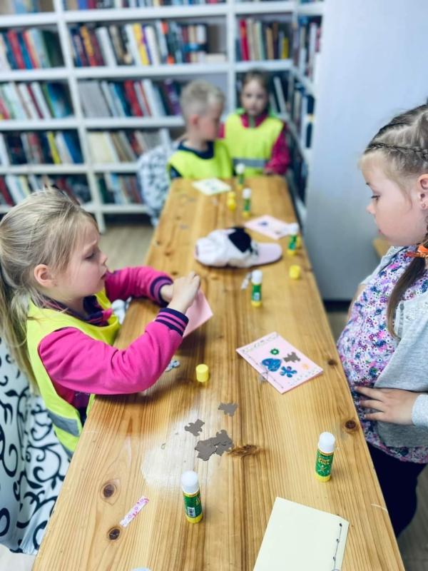 2023-06-05-Kaip-gimsta-knygos-8