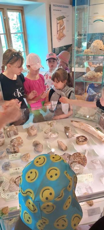 2023-06-21-Stovyklautojai-pazino-patyre-ir-pajaute-13