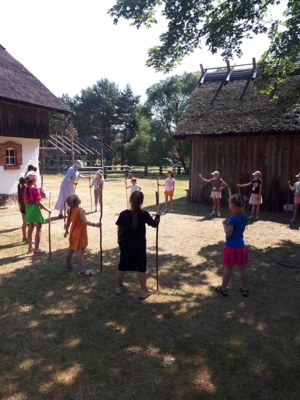 2023-06-21-Stovyklautojai-pazino-patyre-ir-pajaute-2