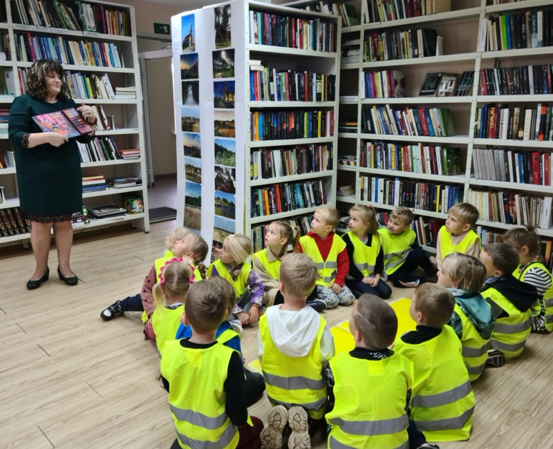 2023-09-28-Pazintis-su-biblioteka-1 (1)