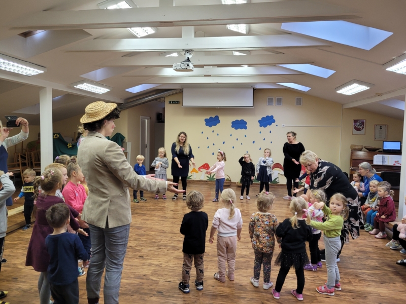 2023-10-06-Atkeliavo-dede-Rudenelis-3