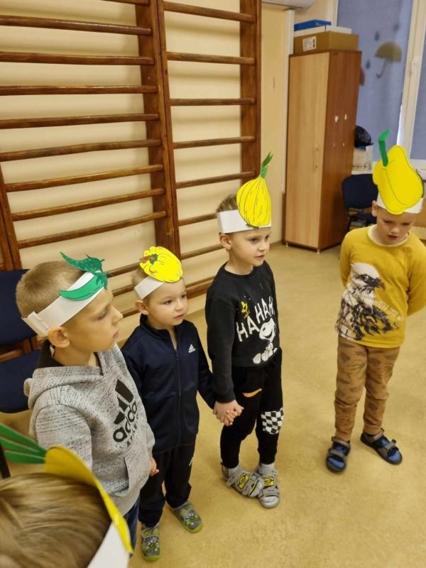 2023-12-12-Kretingaleje-sveciavosi-rudenelis-11