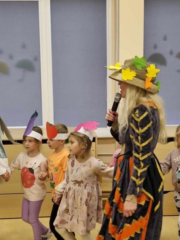 2023-12-12-Kretingaleje-sveciavosi-rudenelis-4